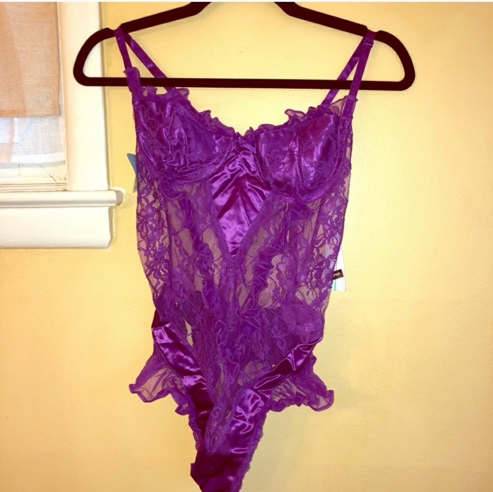 VINTAGE NWT purple bodysuit lingerie